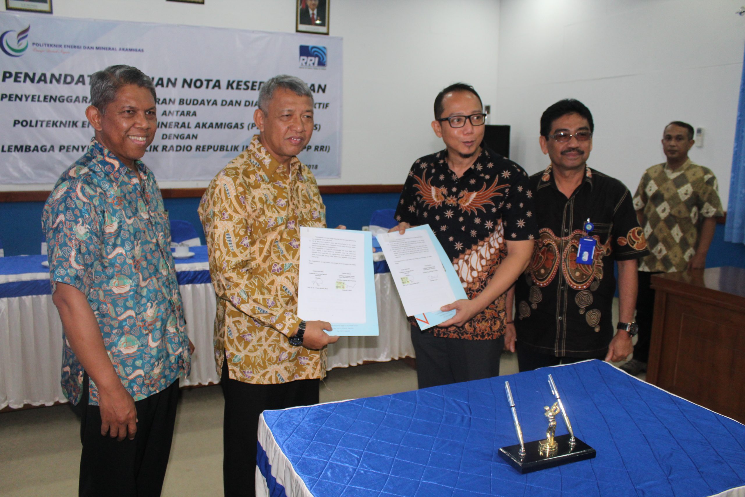 PEM Akamigas Jalin Kerjasama Dengan LPP RRI