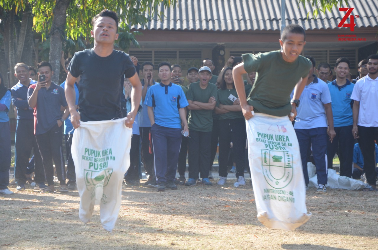 PEM Akamigas Semarakkan Peringatan HUT ke- 74 RI