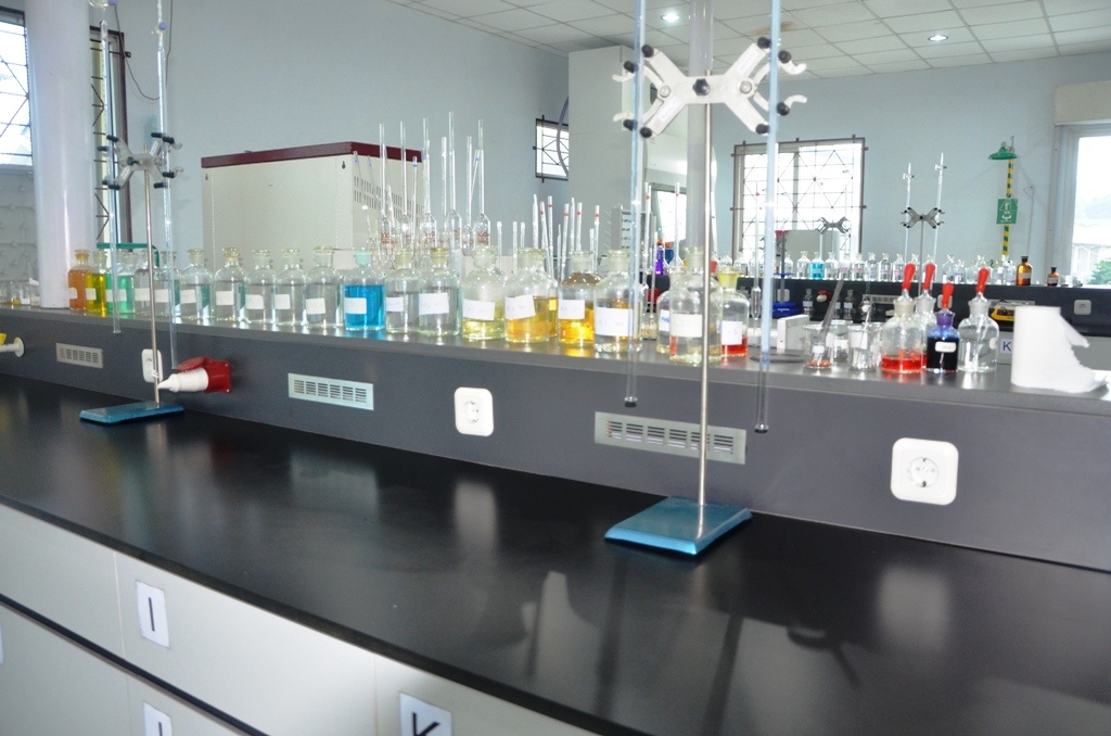 Laboratorium Kimia Fundamental