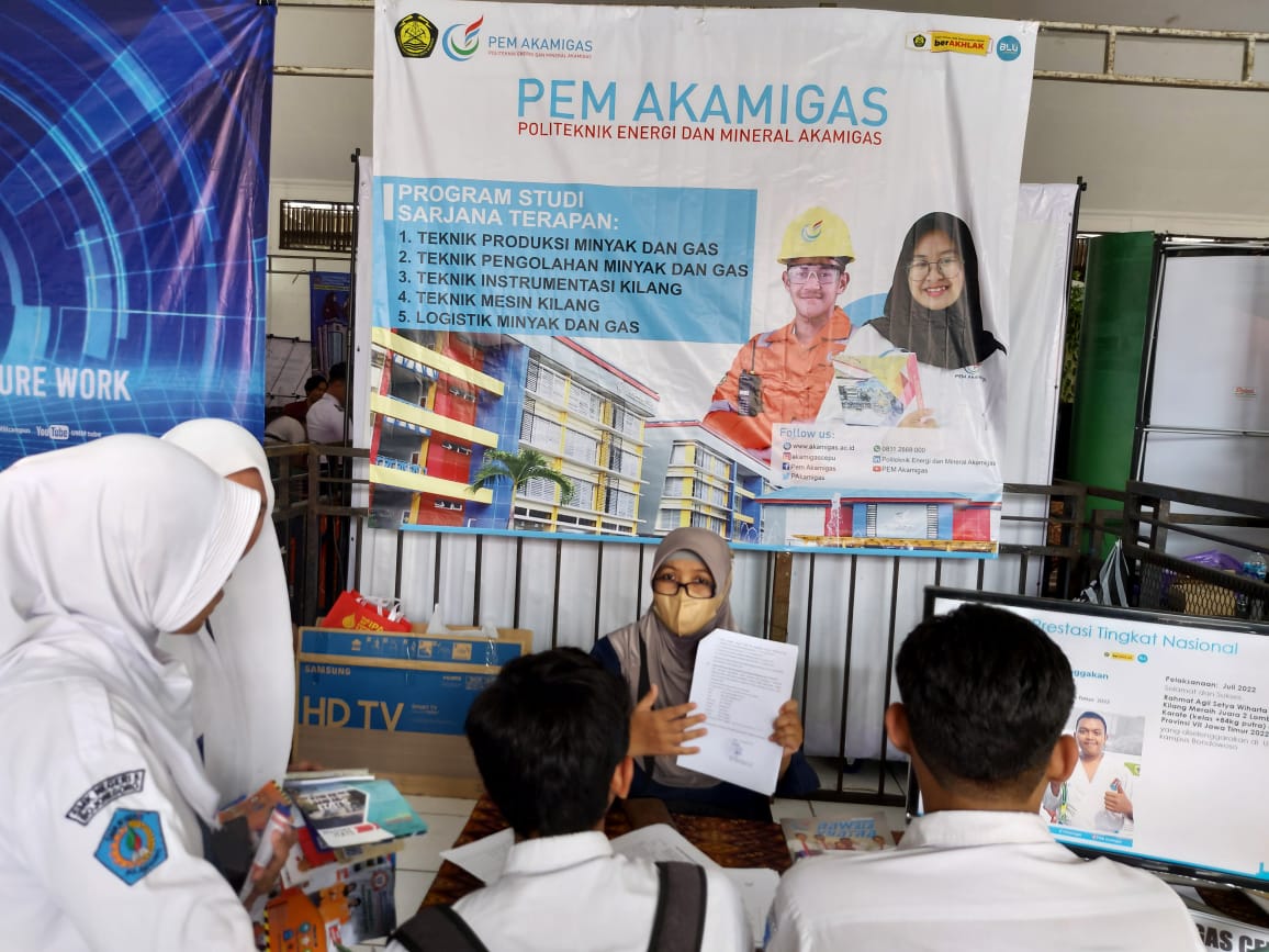 PEM Akamigas Hadir di Bojonegoro, Kudus dan Malang