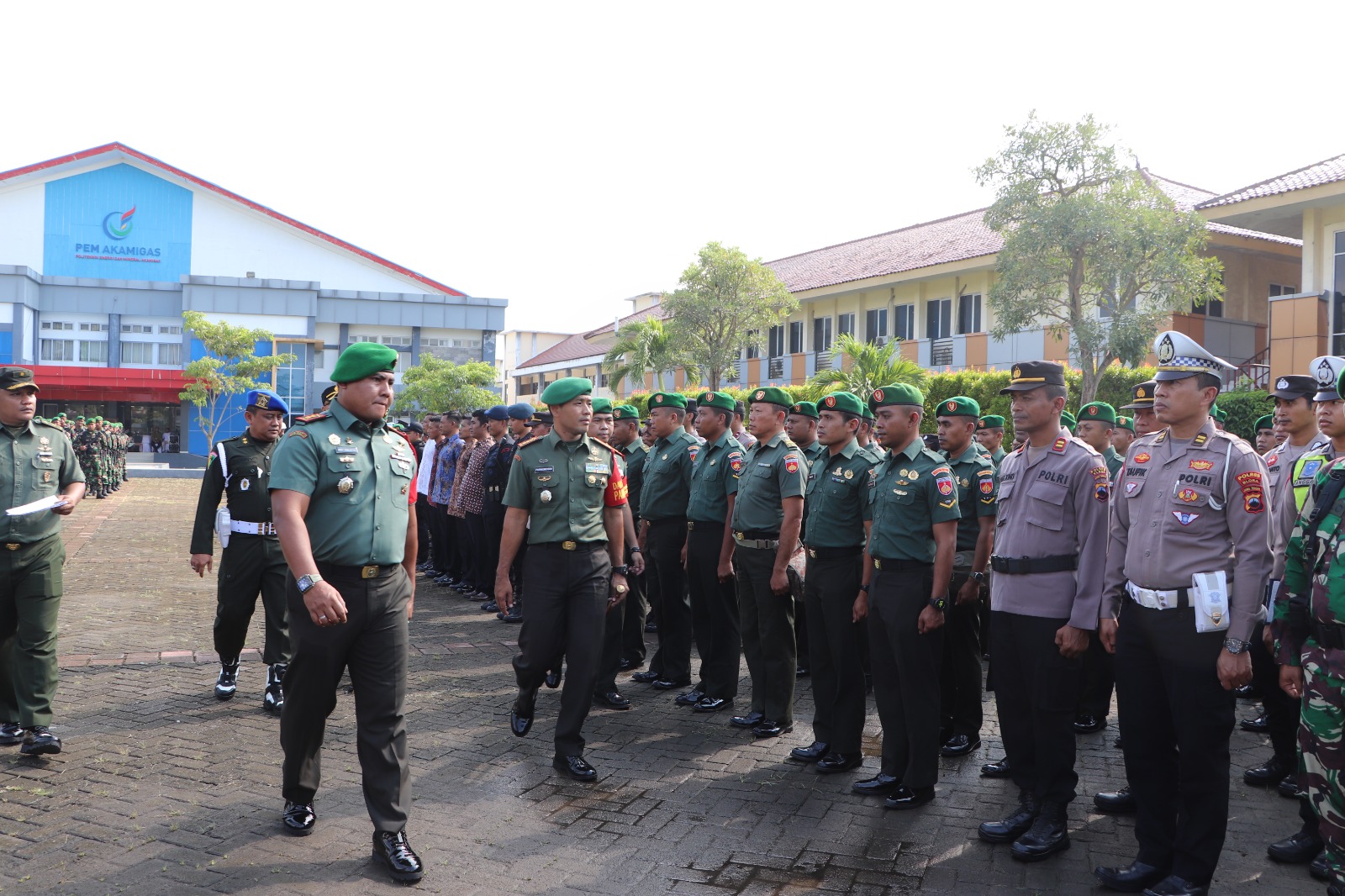 TNI Apelnya juga di PEM Akamigas